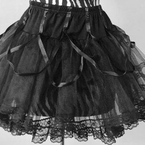 NWT Black Tulle Ribbon and Lace skirt